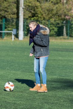 Bild 161 - Frauen SV Henstedt Ulzburg II - TSV Russee : Ergebnis: 6:0